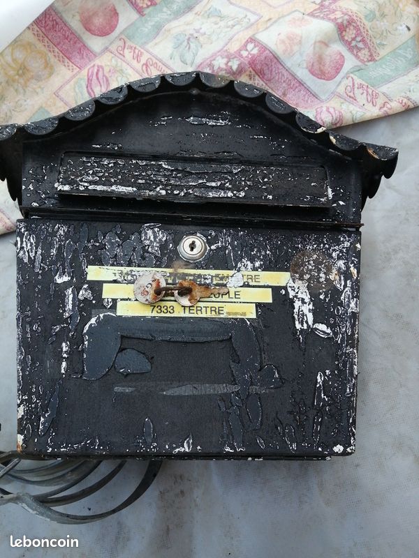 Boîte aux lettres (image 1)