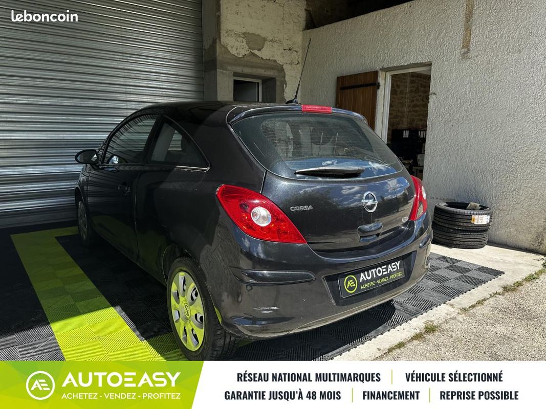 Opel Corsa V 1.2 70ch Edition 3p (image 3)