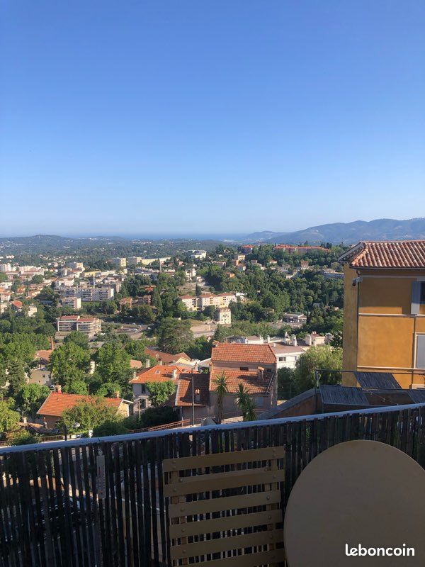Parking 62 m² · à Grasse · 62 m² · 185 000 €