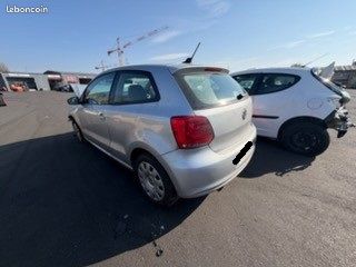 VOLKSWAGEN POLO 5 PHASE 1 1.6 TDI - 16V TURBO 1598cm3 2012 (image 1)