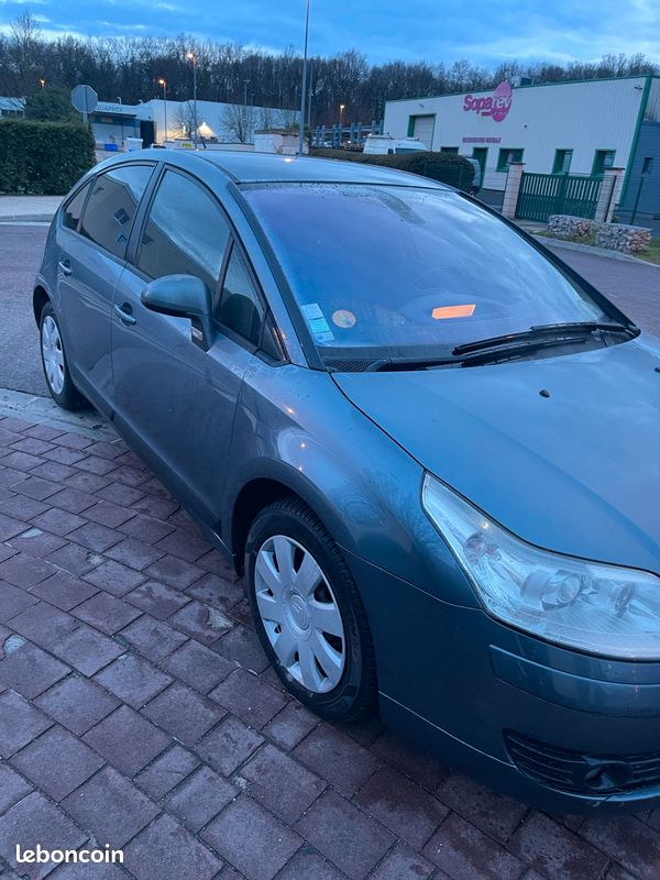 Voiture Citroën C4 1,6 HDI - Voitures