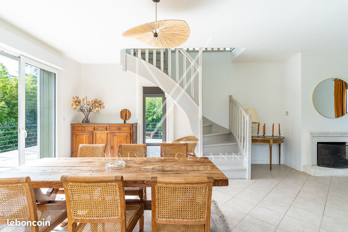 Maison 6 pièces 155 m² · à Villennes-sur-Seine · 155 m² · 820 000 €