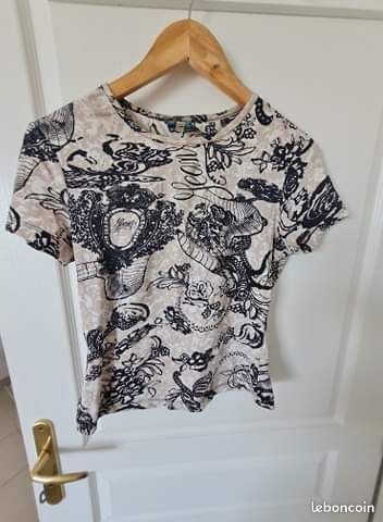 Tee shirt Christian Lacroix (image 1)