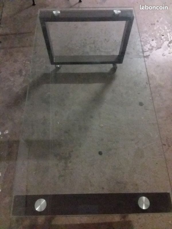 Table basse design (image 1)
