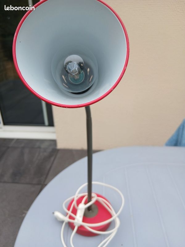 Lampe de bureau (image 3)