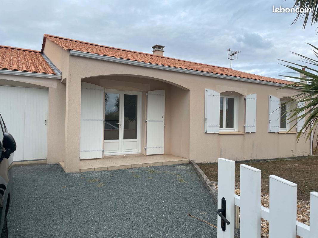 Maison 4 pièces 89 m² · à Angles · 89 m² · 800 €/mois