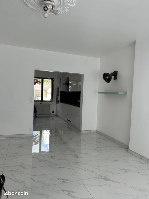 Maison 4 pièces 92 m² · à Valenciennes · 92 m² · 850 €/mois