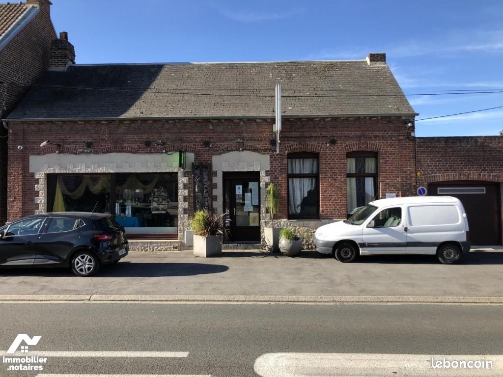 Immeuble 125 m² · à Raillencourt-Sainte-Olle · 125 m² · 183 400 €