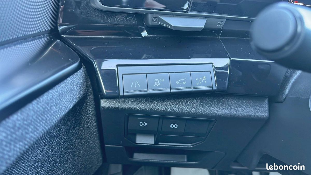 Renault espace e tech hybrid 200 techno (image 30)