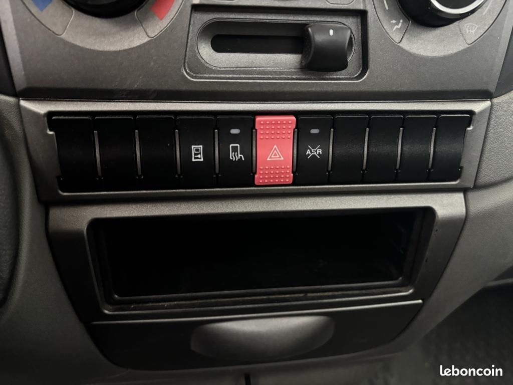 IVECO DAILY Plus 35 C 15 CHASSIS CABINE 35C/35S PORTE VOITURE GARANTIE 12 MOIS (image 18)