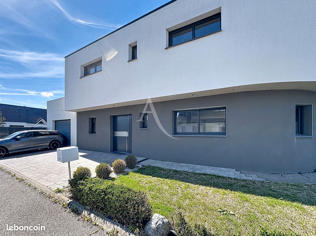 Maison 4 pièces 200 m² · à Sangatte · 200 m² · 589 800 €