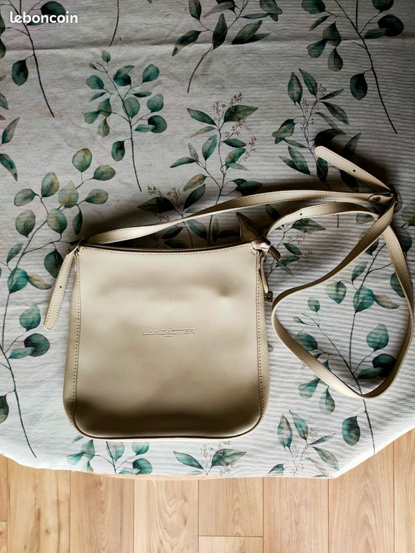 Sac bandoulière Lancaster beige Accessoires Bagagerie