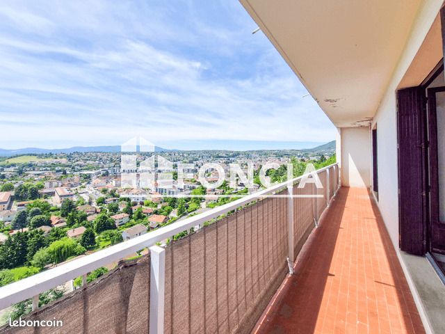 Appartement 4 pièces 88 m² · à Voiron · 88 m² · 1 000 €