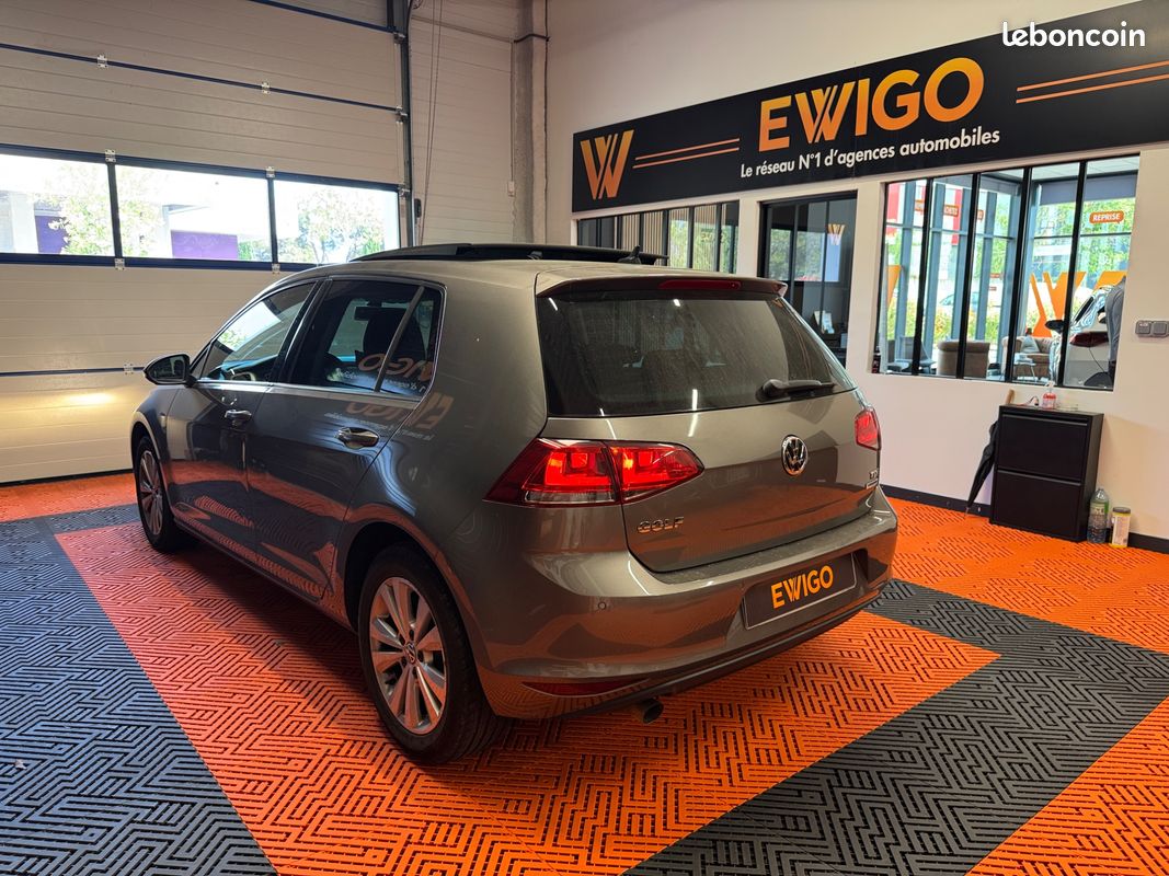 Volkswagen golf 1.6 tdi 110 bluemotion confort line toit ouvrant (image 3)