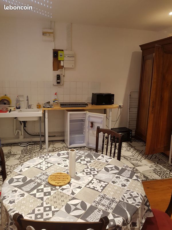 Appartement 1 pièce 25 m² · à Roanne · 25 m² · 460 €