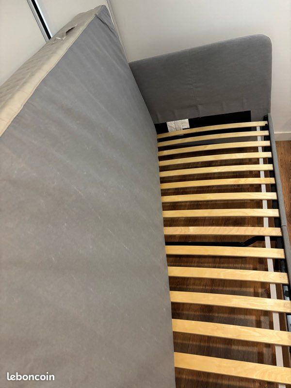 Marseille prado vends lit IKEA complet (image 2)