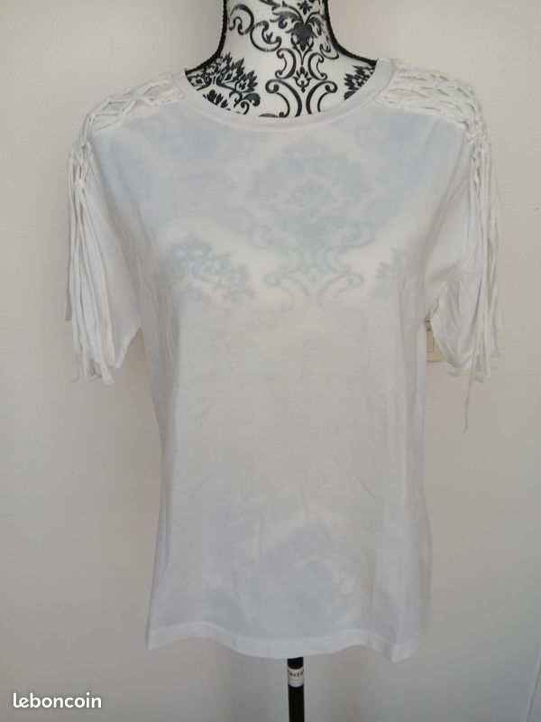 T-shirt ZARA trafaluc blanc S/M détails macramé franges bohème festival (image 1)