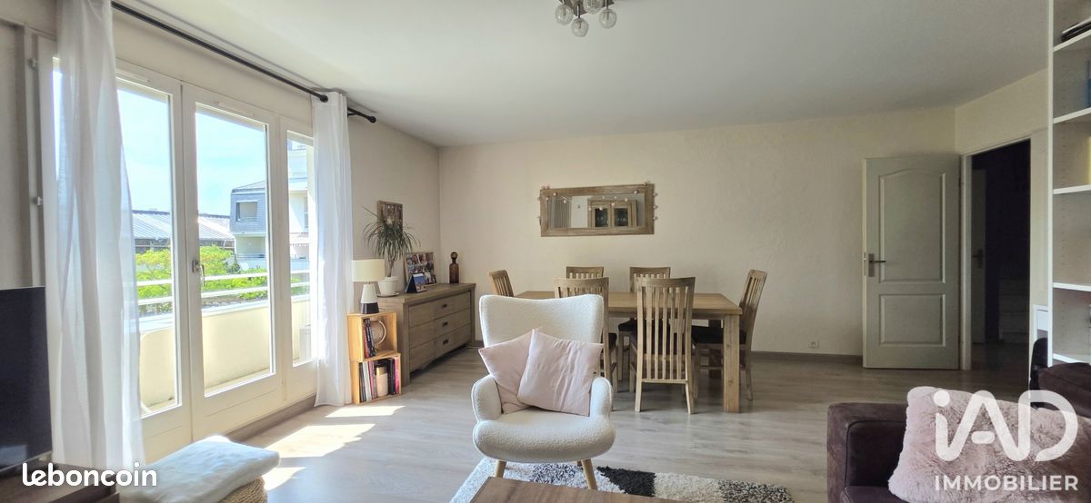 Appartement 4 pièces 94 m² · à Poissy · 94 m² · 419 000 €