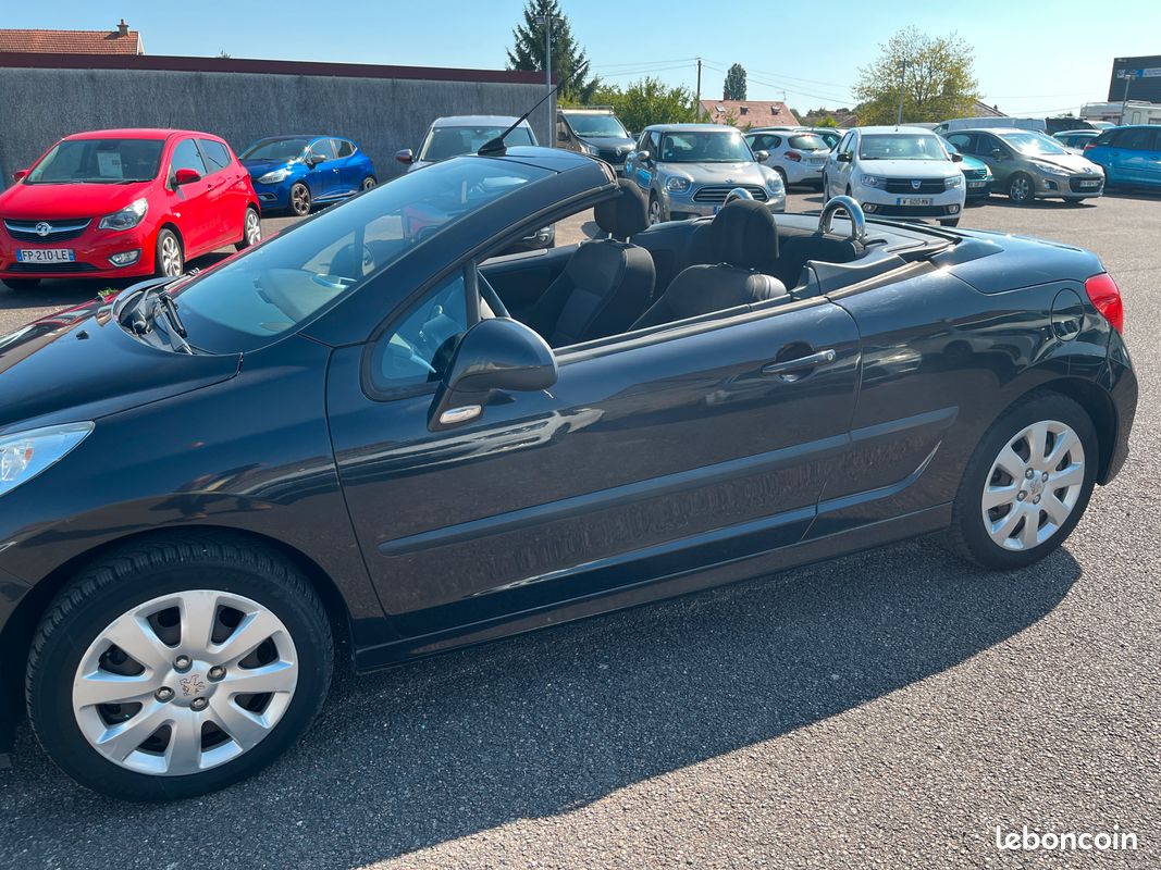 A vendre PEUGEOT 207 CC 1.6 16V 120cv (image 3)