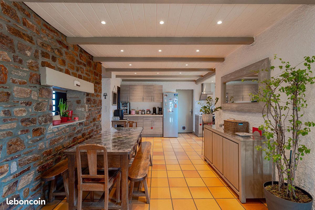Maison 7 pièces 190 m² (image 3)