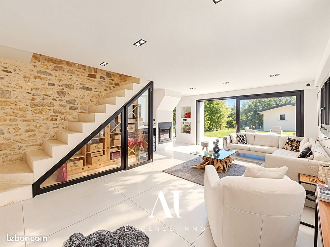Maison 8 pièces 150 m² · à Chêne-en-Semine · 150 m² · 795 000 €