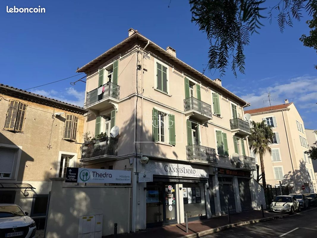 Appartement 2 pièces 49 m² · à Cannes · 49 m² · 860 €