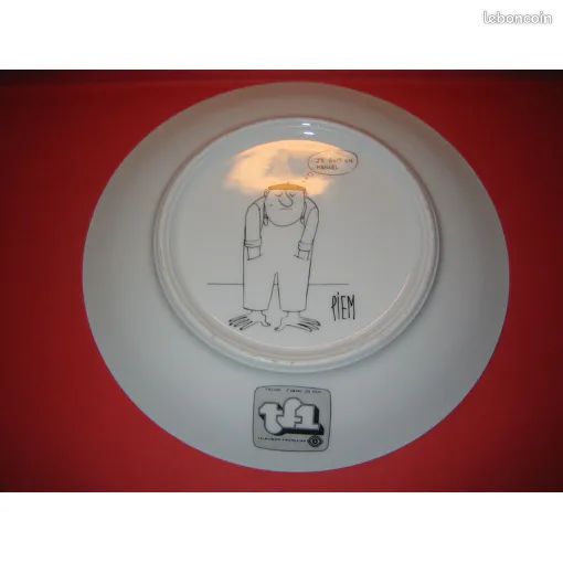 Assiette "Le Petit Rapporteur" Avec Un Dessin De Piem Au Verso (image 2)