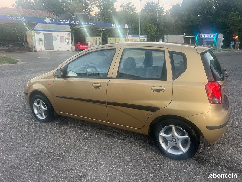 DAEWOO KALOS 1.4i 85CV 5 PORTES CLIMATISÉS (image 3)