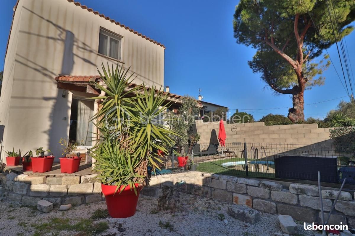 Maison 4 pièces 112 m² · à Montfrin · 112 m² · 240 000 €