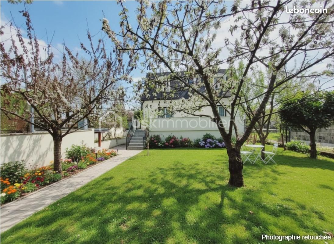 Maison 6 pièces 161 m² · à Le Plessis-Trévise · 161 m² · 615 000 €