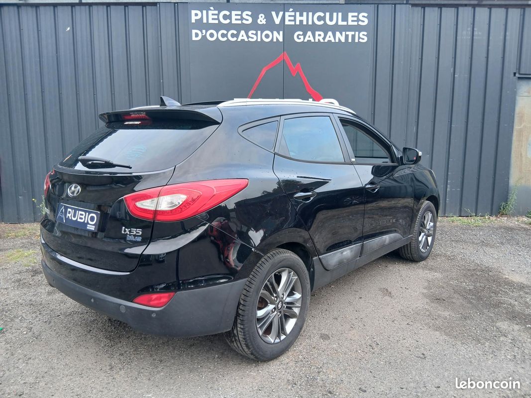 Hyundai ix35 1l7 crdi 115cv pack premium limited (image 4)