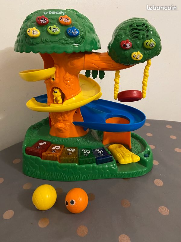Jeu éducatif vtech (image 1)