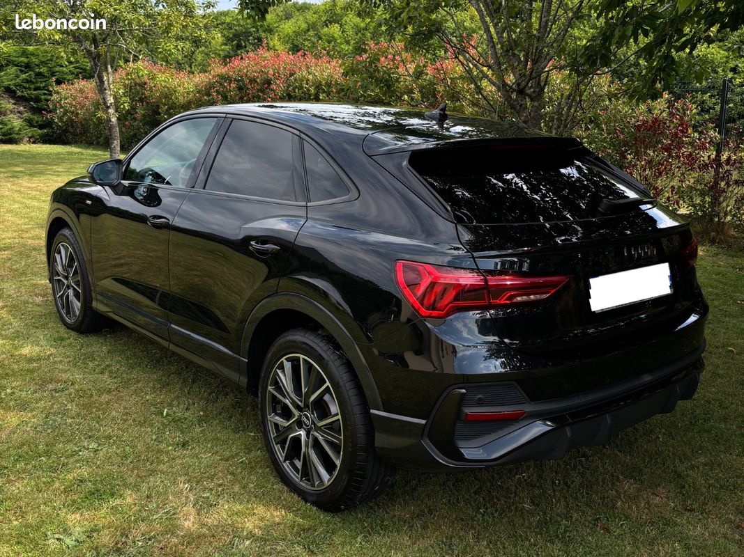 Audi Q3 SPORTBACK 35 TFSI 150 ch Stronic S-line / Suivi complet Audi (image 5)