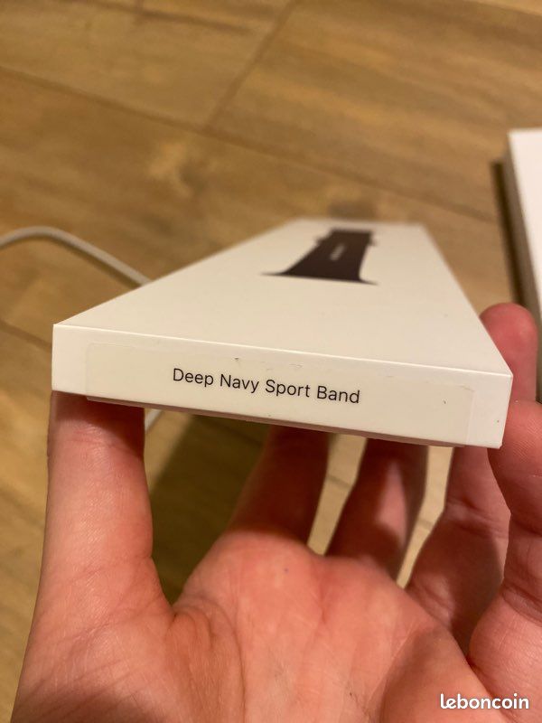 Apple Watch Series 6 Deep Navy (image 5)