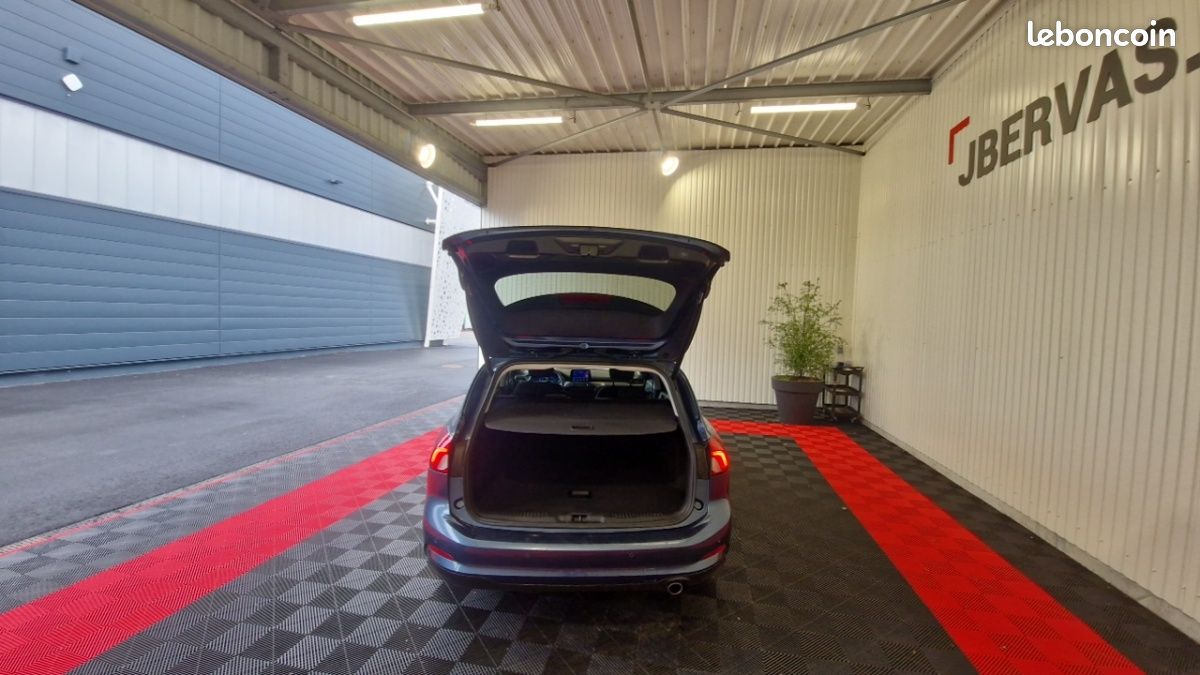 Ford Focus SW 1.5 ECOBLUE 120 SS TITANIUM X (image 13)