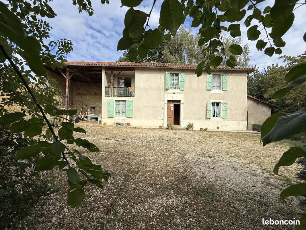 Maison 4 pièces 105 m² · à Boulogne-sur-Gesse · 105 m² · 128 000 €