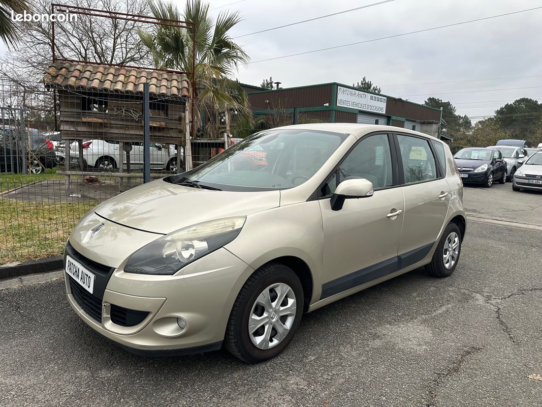 Renault scenic iii 3 1.5l dci 105ch expression (image 1)