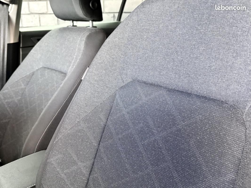 Volkswagen Golf Life 2.0 TDI DSG7 115 CV *4 SAISONS* ACC * CARPLAY (image 8)