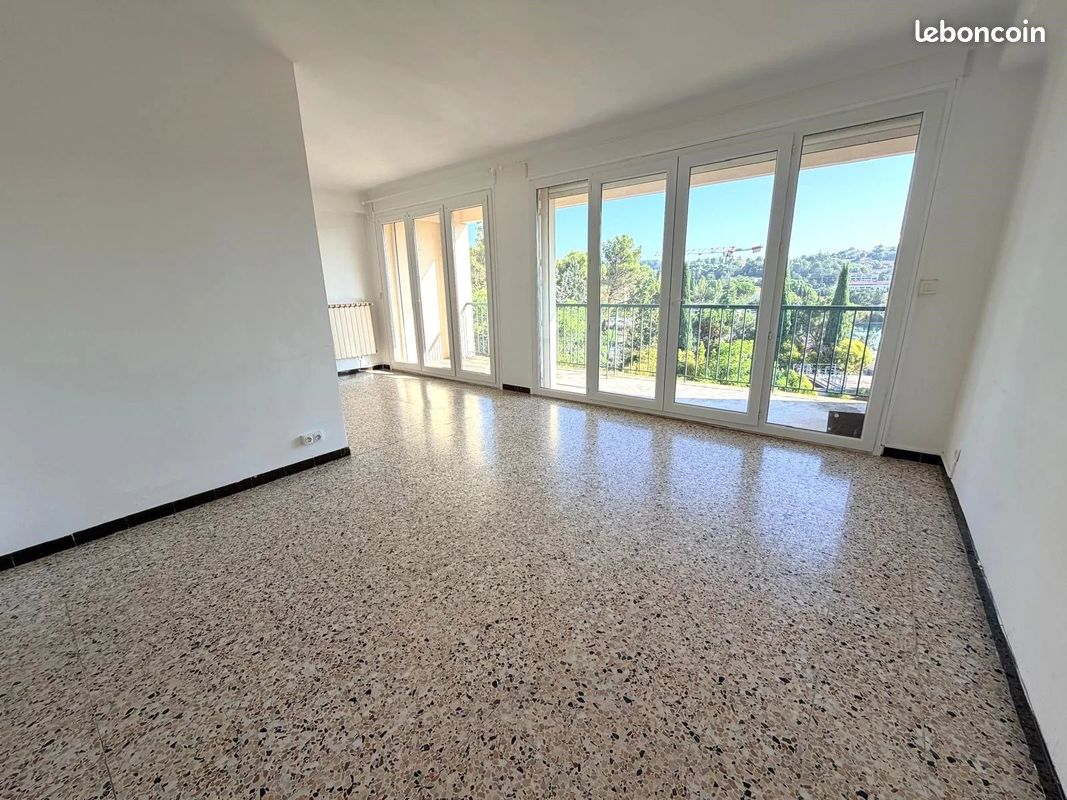 Appartement 3 pièces 73 m² · à Aix-en-Provence · 73 m² · 1 009 €