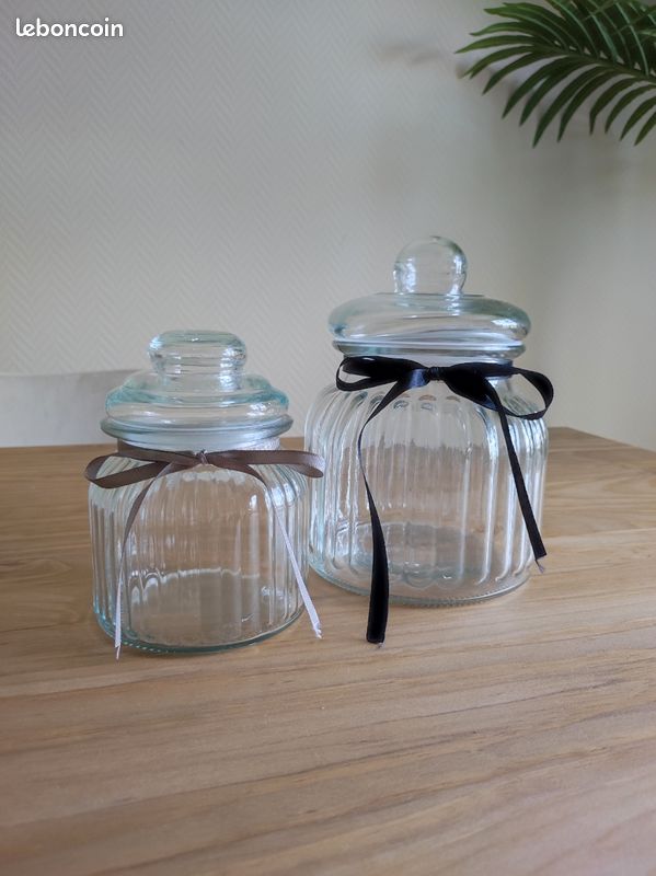 HOME DECO FACTORY Duo De Bonbonnières En Verre Sur Plateau - 145cl Transparent Élégant