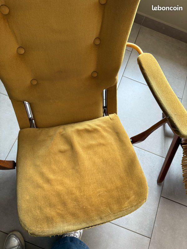 Paire de fauteuils originaux (image 4)