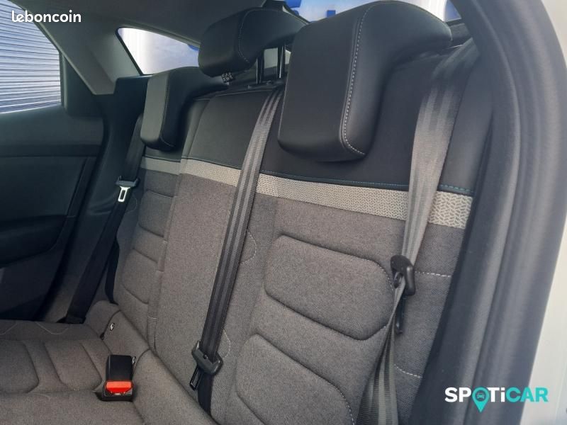 Citroen C4 PureTech 130ch S&S Feel Pack (image 10)