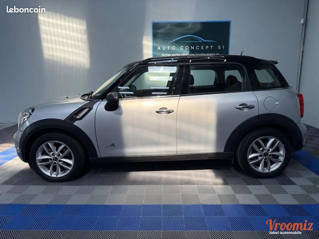 Mini Countryman 2.0 SD 145 COOPER ALL4X4 (image 4)