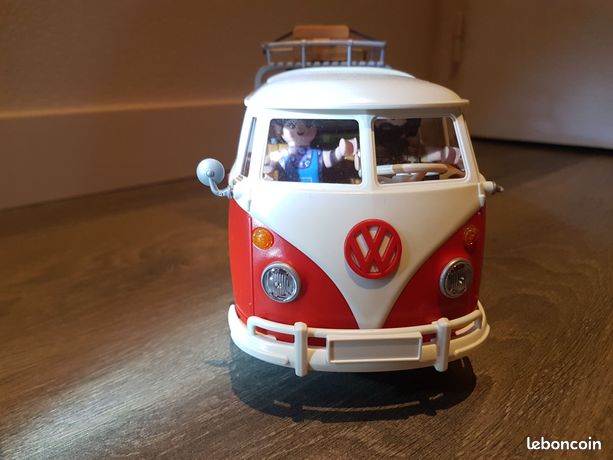 PLAYMOBIL VOLKSWAGEN COMBI T1 Rouge et Blanc, Camping Bus (70176) NEUF