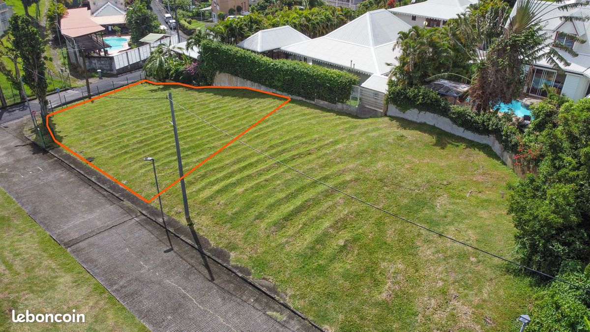 Terrain 450m2 vieux moulin didier fort-de-france · 237 600 €