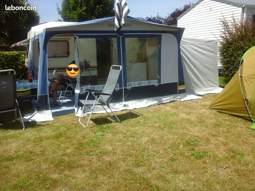 Caravane vintage 1982 (image 6)
