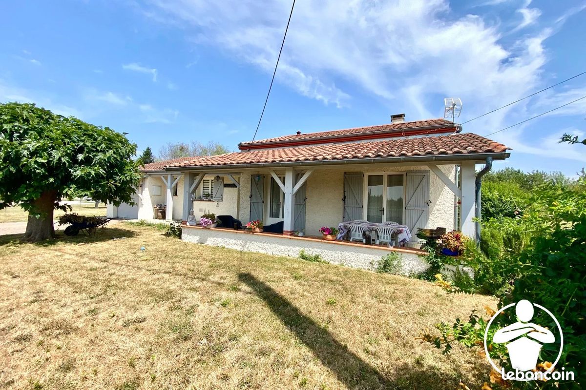 Maison 5 pièces 86 m² · à Allez-Et-Cazeneuve · 86 m² · 159 900 €