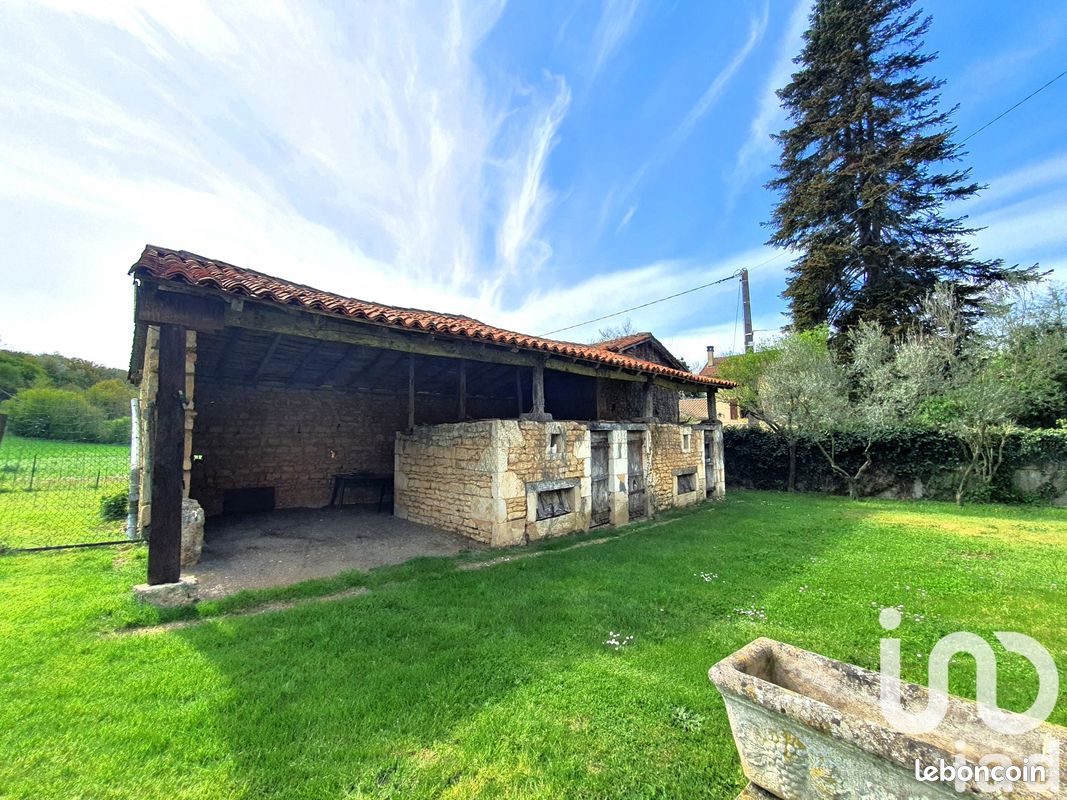 Maison 3 pièces 124 m² - Beaulieu-sur-Sonnette 16450 (image principale 11)