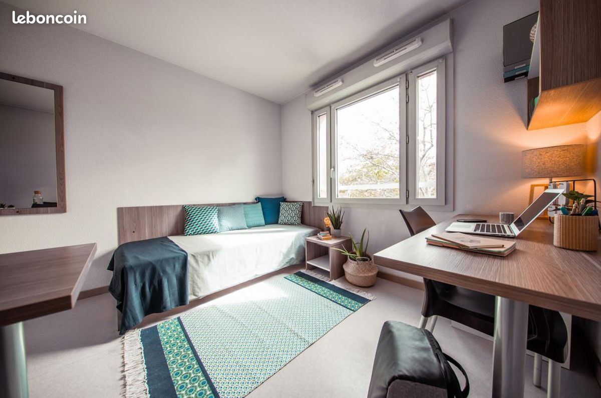 Appartement 1 pièce 18 m² · à Vénissieux · 18 m² · 520 €