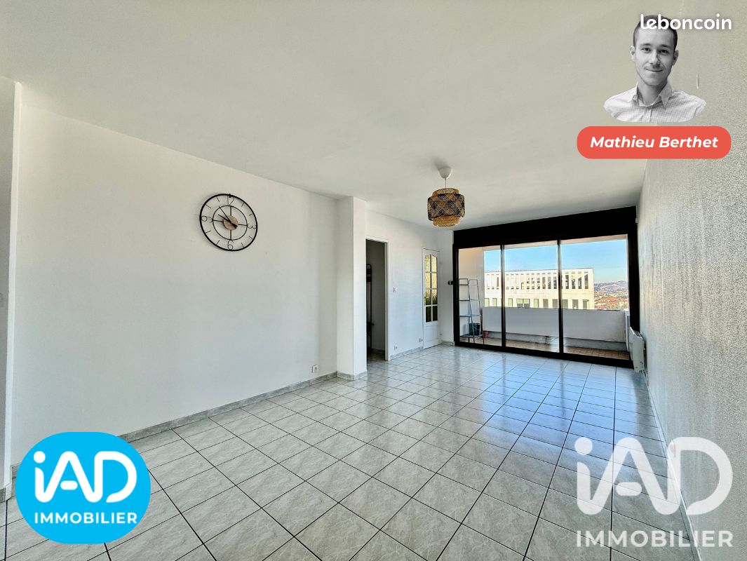 Appartement 3 pièces 62 m² · à Saint-Étienne · 62 m² · 70 000 €